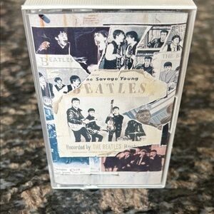 THE BEATLES ANTHOLOGY 1 CASSETTE TAPE SET
